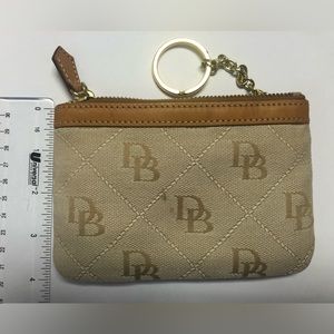 Dooney & Bourke wallet with keychain.